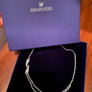 Beautiful swarovski necklace